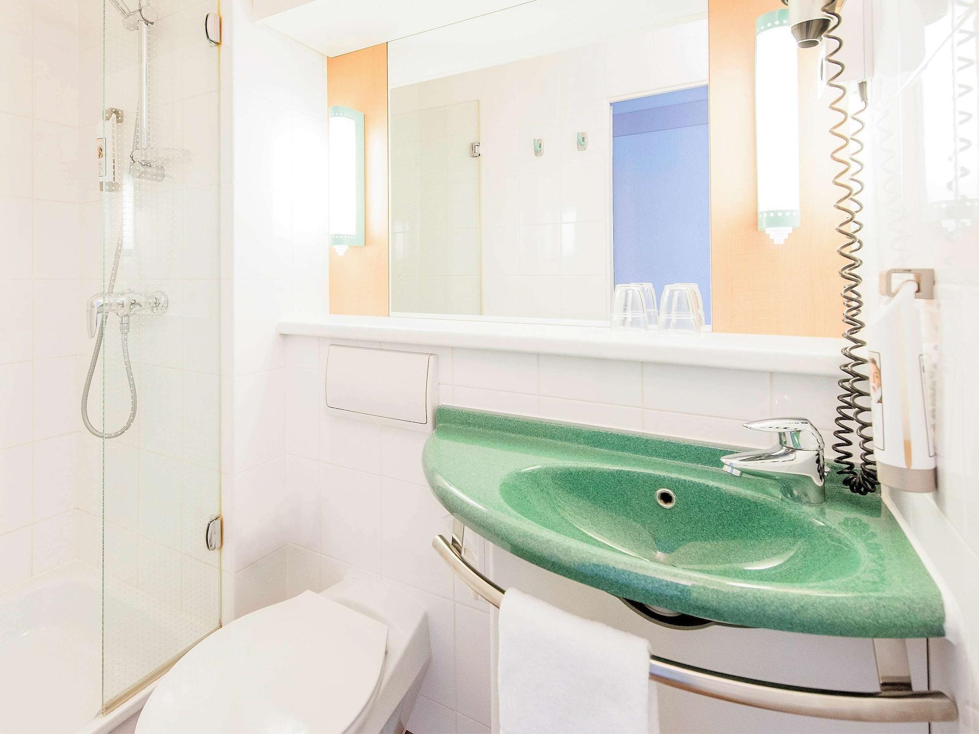 Ibis Paderborn City Εξωτερικό φωτογραφία
