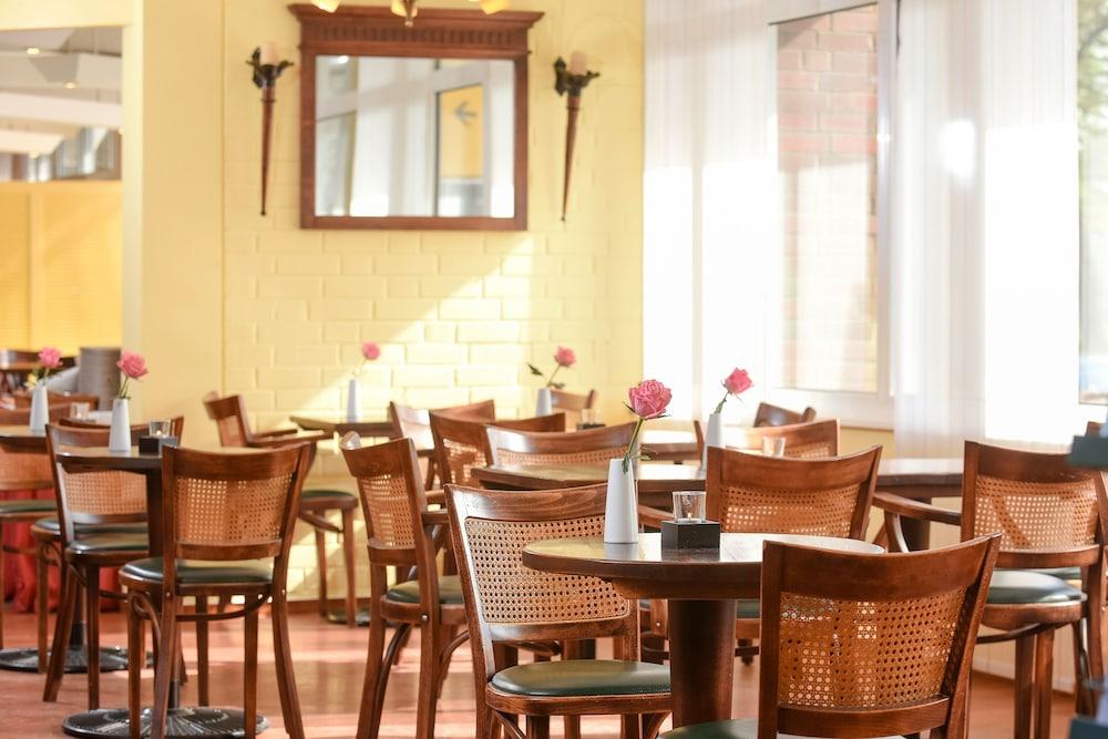 Ibis Paderborn City Εξωτερικό φωτογραφία