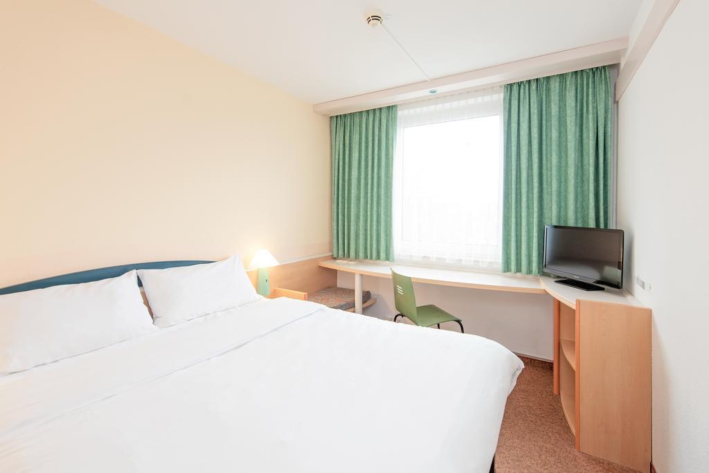 Ibis Paderborn City Εξωτερικό φωτογραφία