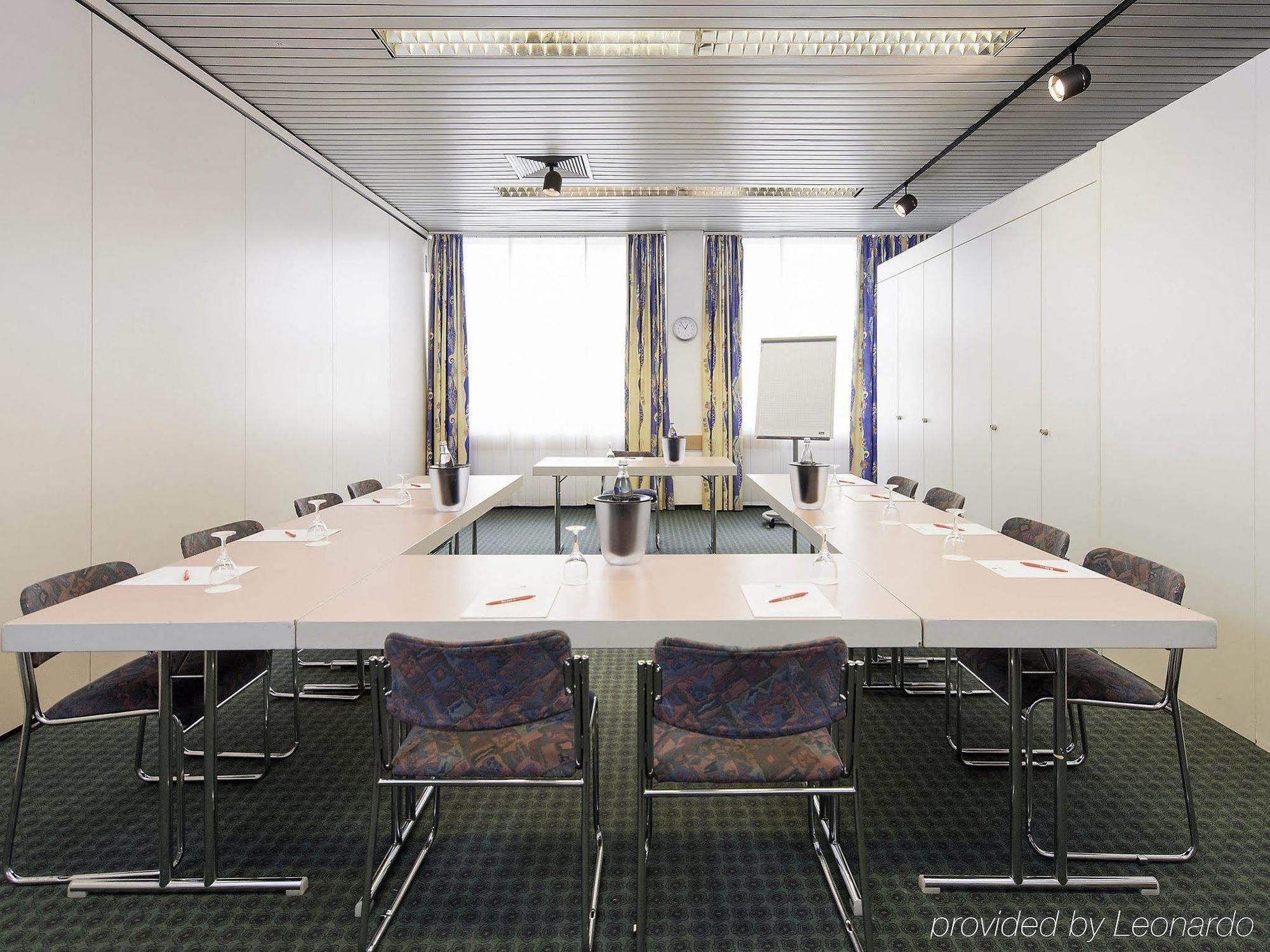Ibis Paderborn City Εξωτερικό φωτογραφία
