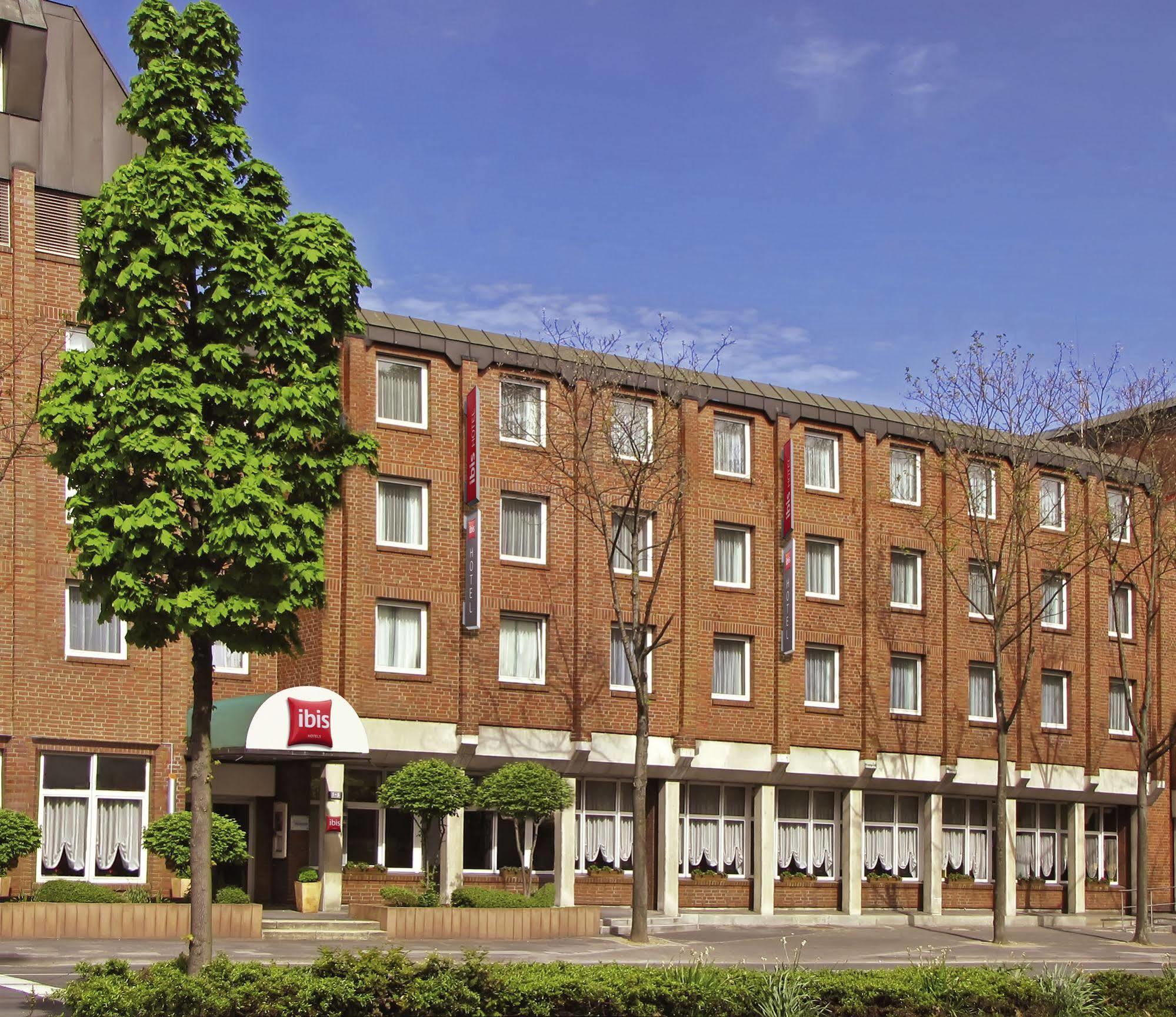 Ibis Paderborn City Εξωτερικό φωτογραφία
